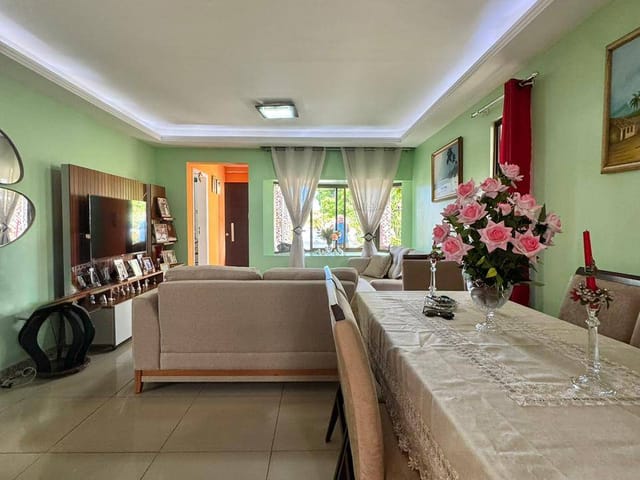 Casa com 125m² 3 quartos e 2 banheiros, à venda, no bairro Aruana em Aracaju