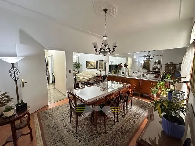 Casa com 193m² 2 quartos e 4 banheiros, à venda, no bairro Luz em São Paulo