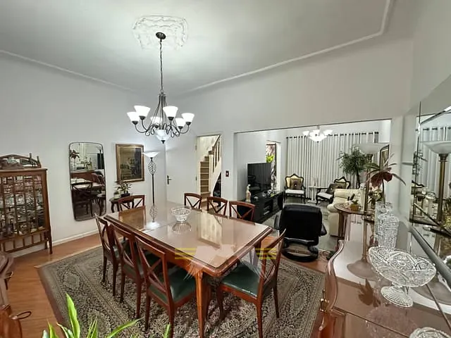 Casa com 193m² 2 quartos e 4 banheiros, à venda, no bairro Luz em São Paulo