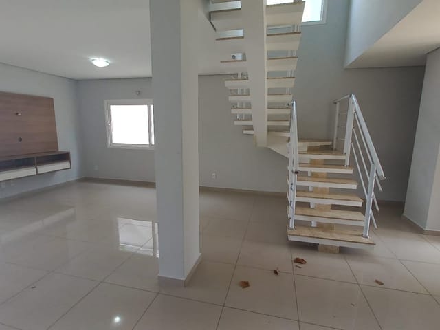Casa com 360m² 4 quartos e 6 banheiros, para alugar, no bairro Jardim Bela Vista em Indaiatuba