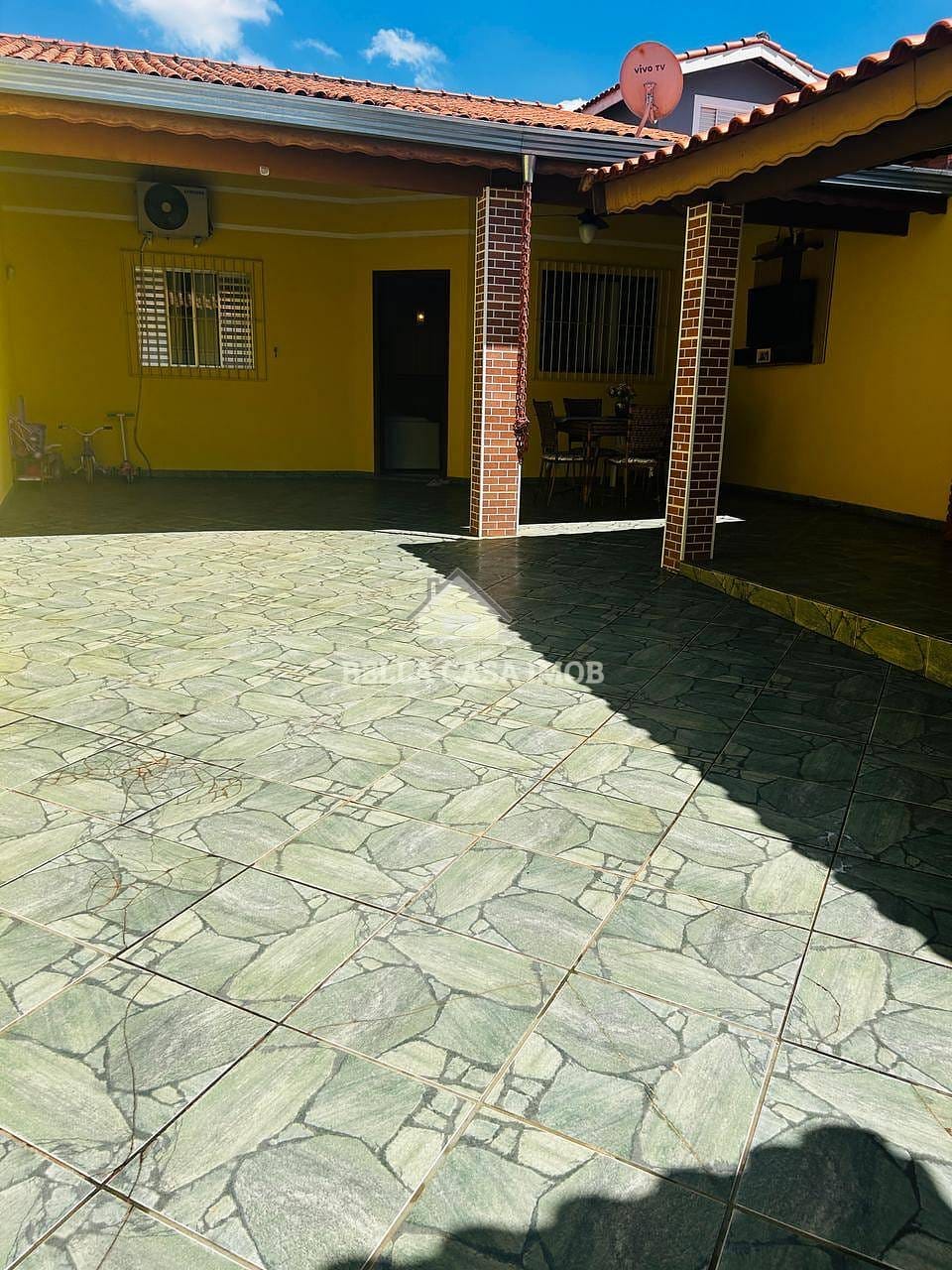Casa à venda com 2 quartos, 60m² - Foto 5