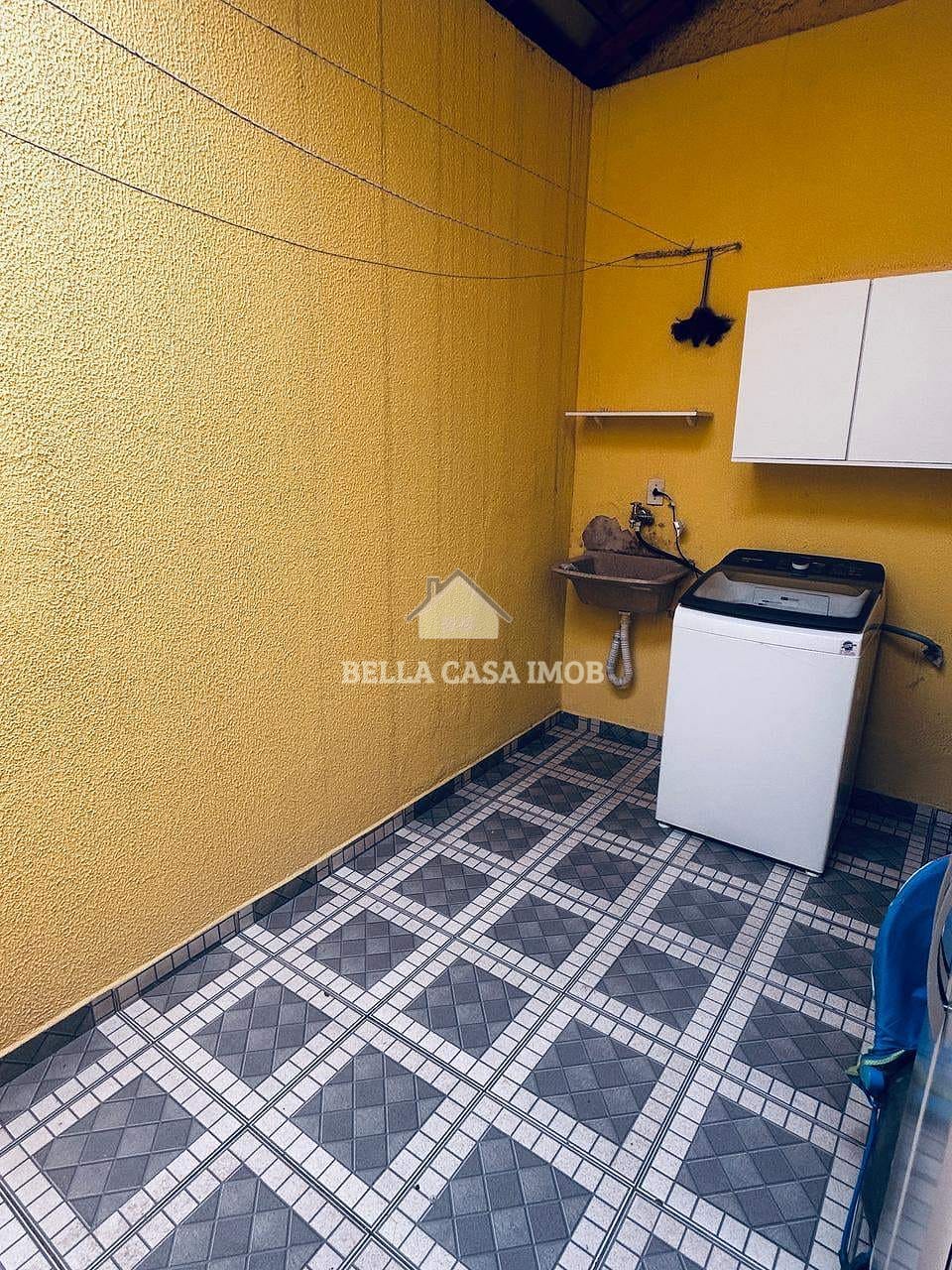 Casa à venda com 2 quartos, 60m² - Foto 18