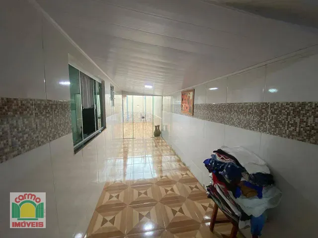 Casa com 200m² 3 quartos e 2 banheiros, à venda, no bairro Residencial Leblon em Anápolis