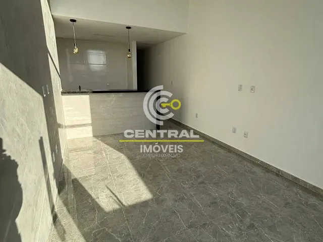 Casa com 240m² 3 quartos e 2 banheiros, à venda, no bairro Cordeirinho em Maricá