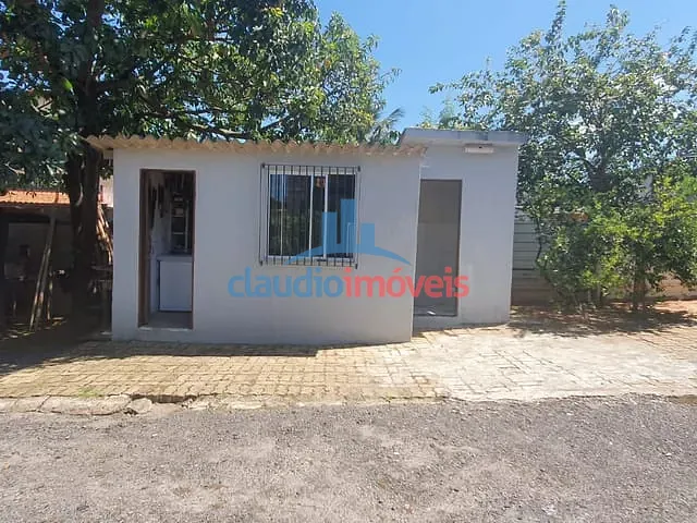 Casa 2 quartos e 2 banheiros, à venda, no bairro Campo Alegre em Itatiaia