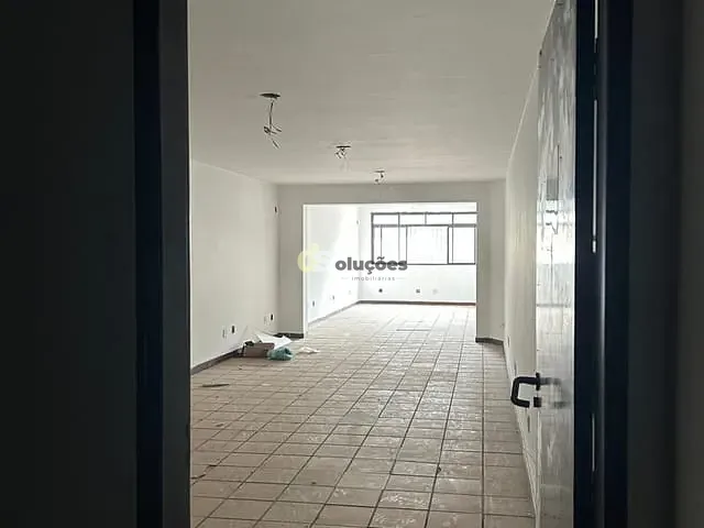 Casa à venda ou para alugar, no bairro Bela Vista em São Paulo