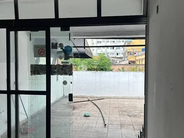 Casa à venda ou para alugar, no bairro Bela Vista em São Paulo