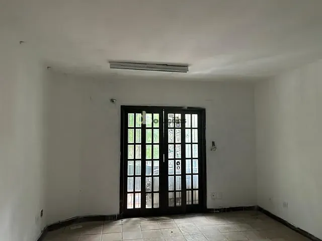 Casa à venda ou para alugar, no bairro Bela Vista em São Paulo