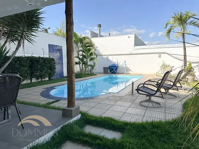 Casa com 581m² 3 quartos e 3 banheiros, à venda, no bairro Castelo em Ipatinga