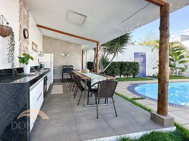 Casa com 581m² 3 quartos e 3 banheiros, à venda, no bairro Castelo em Ipatinga