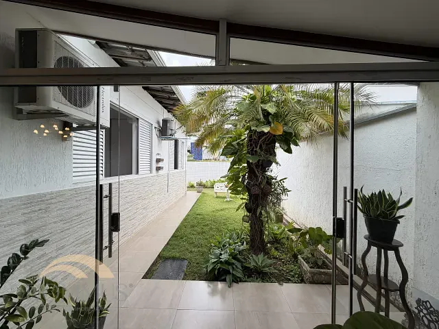Casa com 581m² 4 quartos e 3 banheiros, à venda, no bairro Castelo em Ipatinga