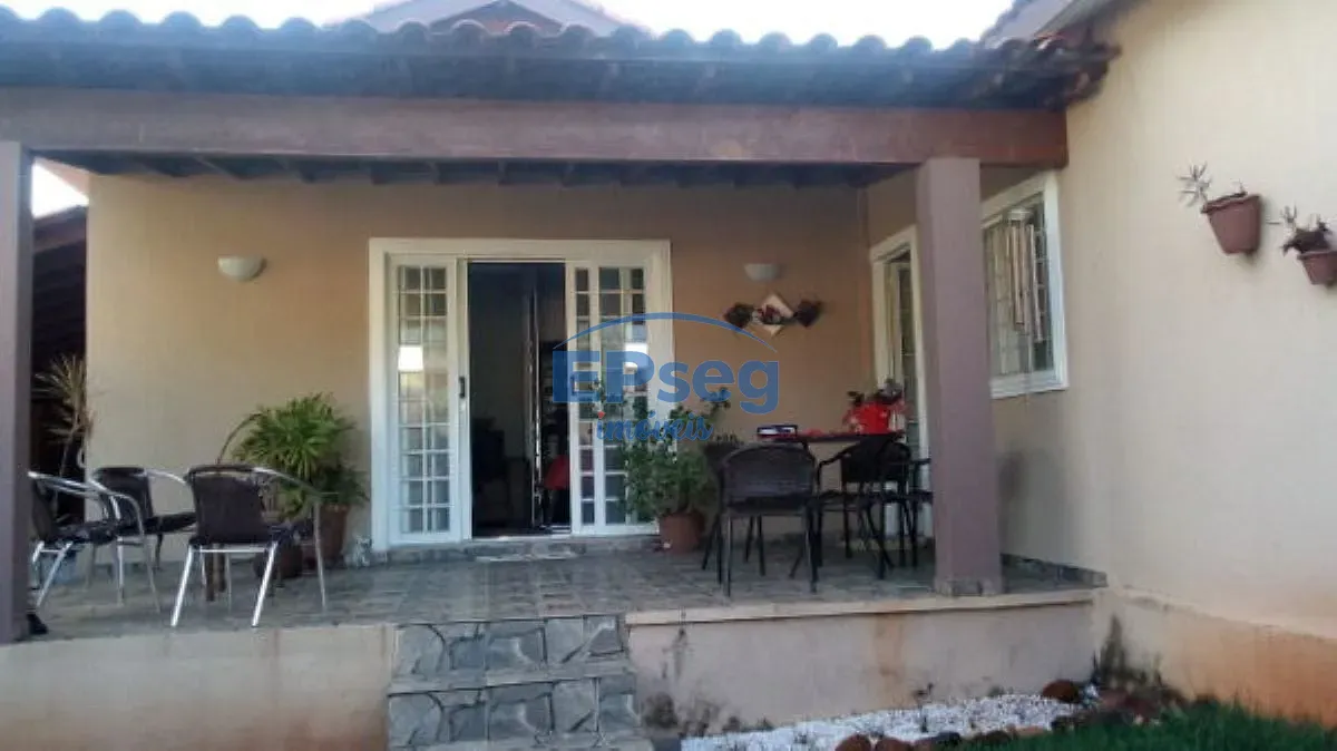 Casa, 3 quartos, 100 m² - Foto 1