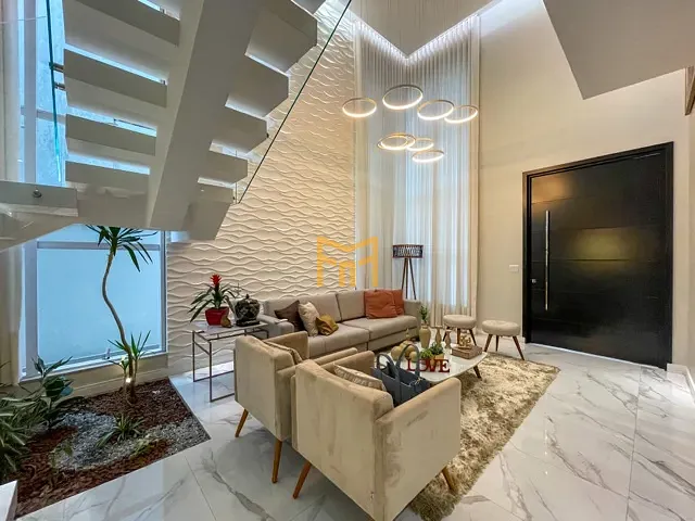 Casa 4 quartos e 6 banheiros, à venda, no bairro Parque Verde em Belém