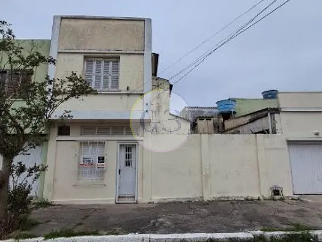 Casa 1 quarto e 1 banheiro, à venda, no bairro Centro em Pelotas