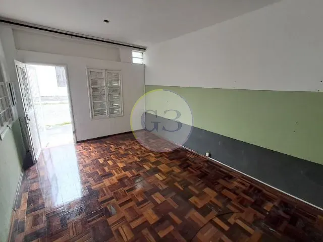 Casa 1 quarto e 1 banheiro, à venda, no bairro Centro em Pelotas