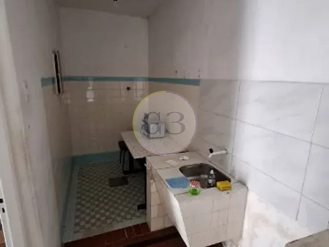 Casa 1 quarto e 1 banheiro, à venda, no bairro Centro em Pelotas