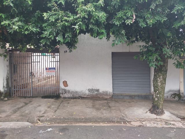 Casa com 170m² 2 quartos e 1 banheiro, à venda, no bairro Nucleo Habitacional Thereza Maria Barbieri em Birigui
