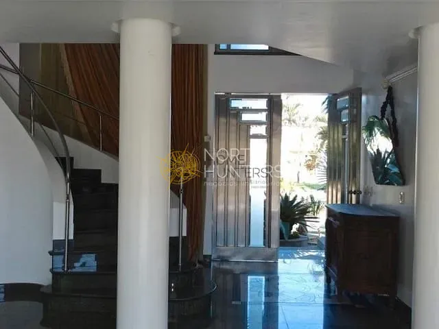 Casa com 650m² 5 quartos e 6 banheiros, para alugar, no bairro Jurerê Internacional em Florianópolis