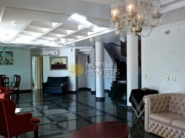Casa com 650m² 5 quartos e 6 banheiros, para alugar, no bairro Jurerê Internacional em Florianópolis
