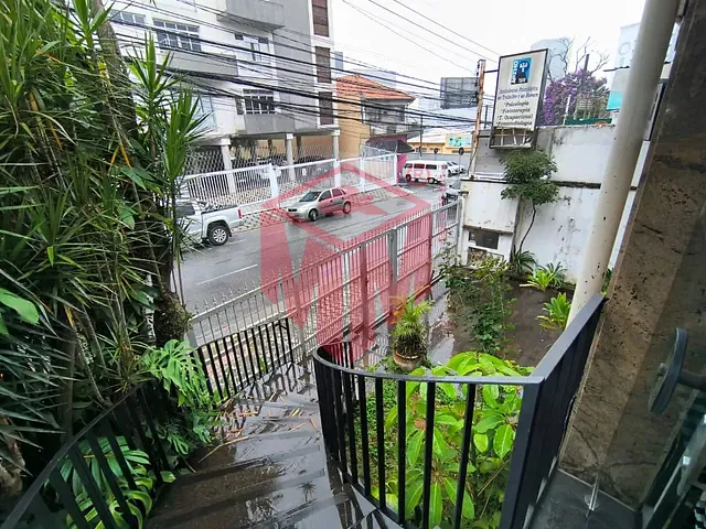 Casa com 284m², à venda ou para alugar, no bairro Jardim do Mar em São Bernardo do Campo