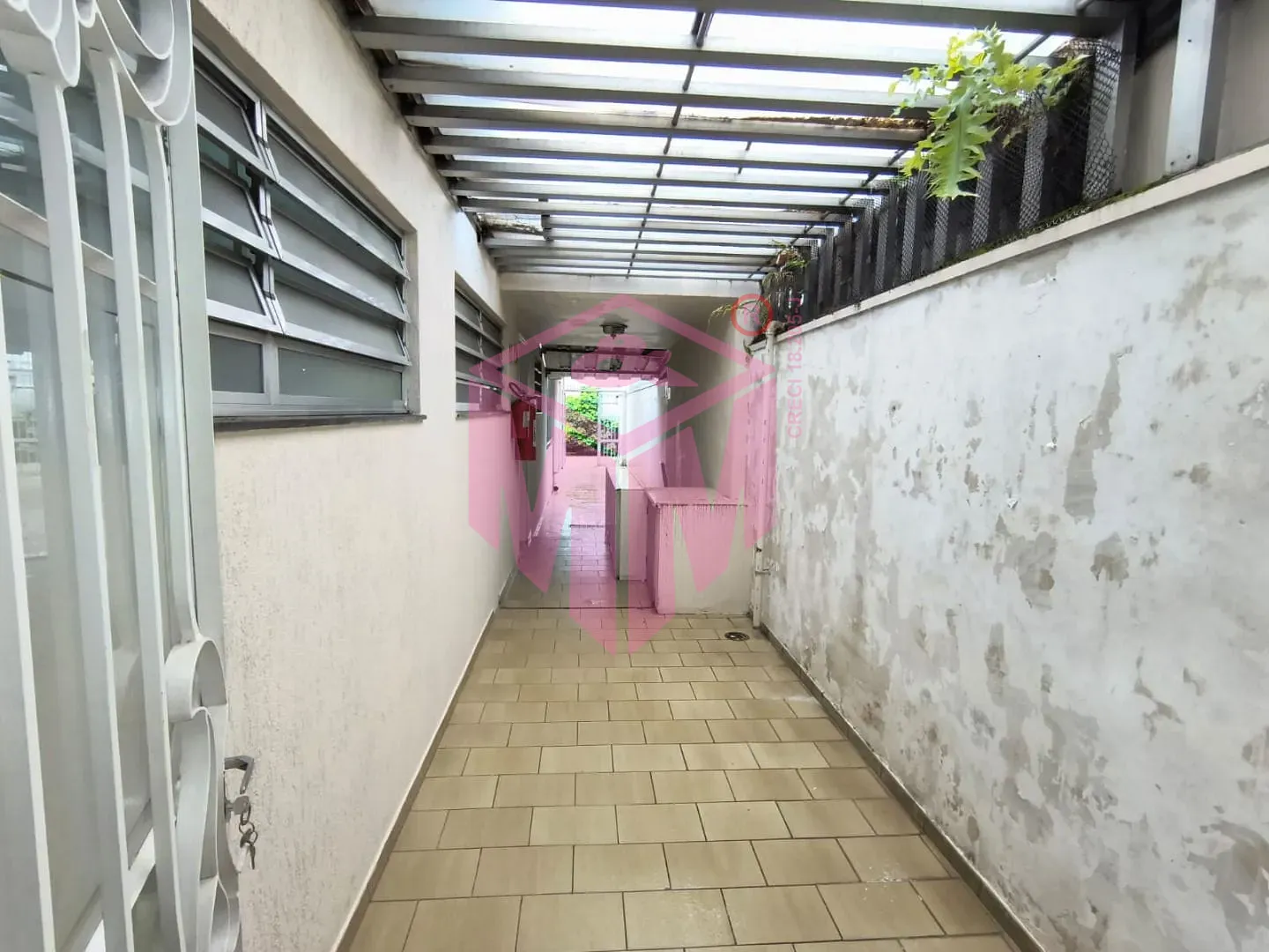 Casa, 1 quarto, 256 m² - Foto 4