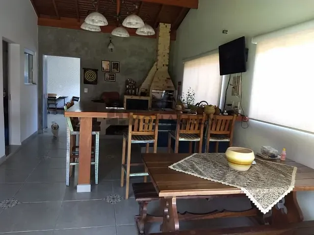 Casa com 920m² 3 quartos e 2 banheiros, à venda, no bairro Santa Rosa em Itajubá