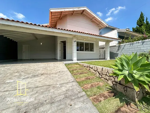 Casa com 360m² 3 quartos e 4 banheiros, à venda, no bairro Pinheirinho em Vinhedo
