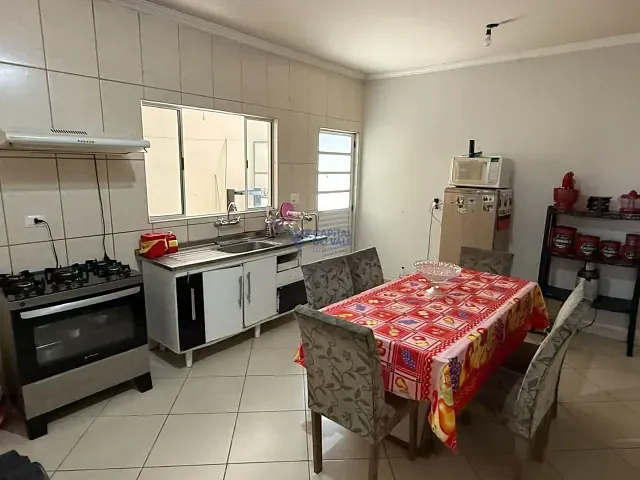 Casa com 125m² 2 quartos e 2 banheiros, à venda, no bairro Jardim Santa Inês III em São José dos Campos