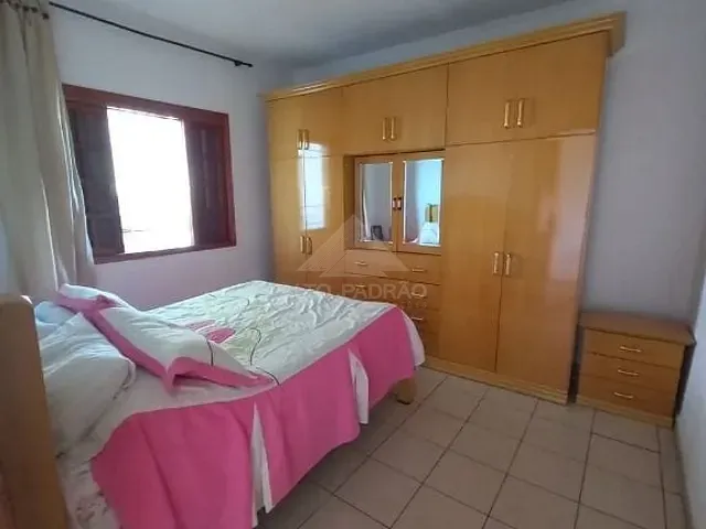 Casa com 250m² 3 quartos e 1 banheiro, à venda, no bairro Jardim Zaira em Mauá
