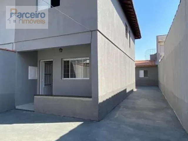 Casa com 108m² 2 quartos e 2 banheiros, à venda, no bairro Vila Buenos Aires em São Paulo