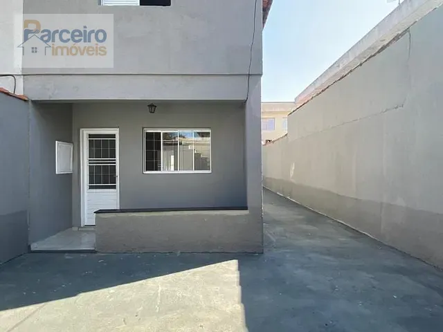 Casa com 108m² 2 quartos e 2 banheiros, à venda, no bairro Vila Buenos Aires em São Paulo