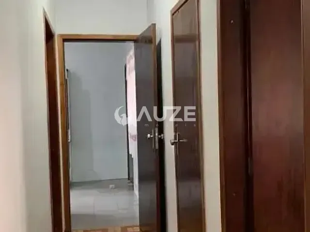 Casa com 80m² 2 quartos e 1 banheiro, à venda, no bairro Umbará em Curitiba