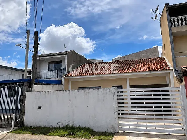 Casa com 80m² 2 quartos e 1 banheiro, à venda, no bairro Umbará em Curitiba