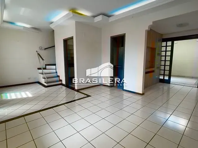 Casa com 118m² 3 quartos e 2 banheiros, à venda, no bairro Jardim América em Goiânia