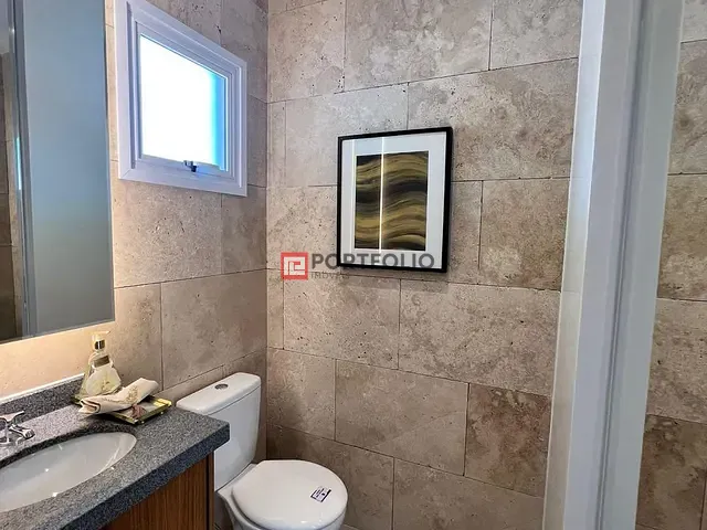 Casa 3 quartos e 4 banheiros, à venda, no bairro Jardins Cannes em Aparecida de Goiânia