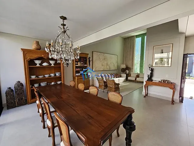 Casa com 306m² 2 quartos e 5 banheiros, à venda, no bairro Jardim Piemonte em Indaiatuba