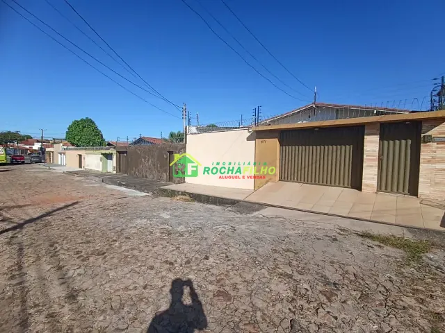 Casa com 324m² 3 quartos e 2 banheiros, à venda, no bairro Cidade Nova em Teresina