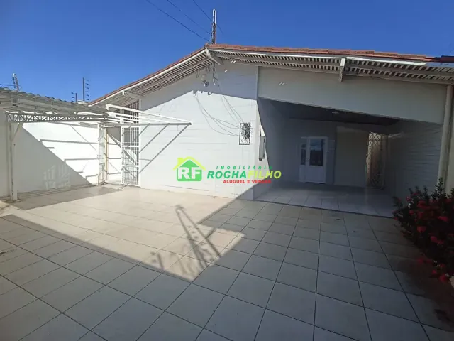 Casa com 324m² 3 quartos e 2 banheiros, à venda, no bairro Cidade Nova em Teresina