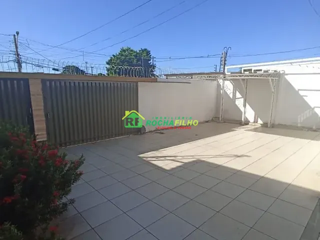Casa com 324m² 3 quartos e 2 banheiros, à venda, no bairro Cidade Nova em Teresina