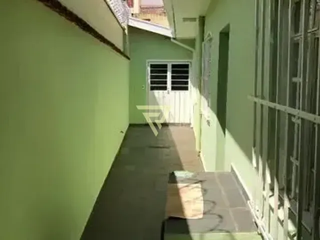 Casa com 180m² 2 quartos e 2 banheiros, à venda, no bairro Vila Elisa em Ribeirão Preto