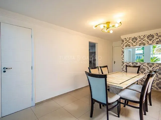 Casa com 200m² 5 quartos e 4 banheiros, à venda, no bairro São Braz em Curitiba