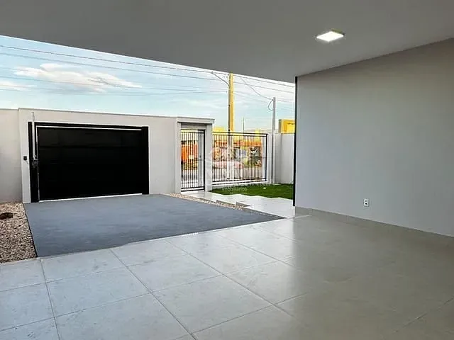 Casa com 360m², à venda, no bairro Residencial Paris em Sinop