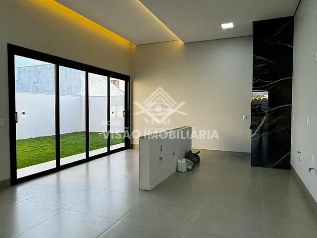 Casa com 360m², à venda, no bairro Residencial Paris em Sinop
