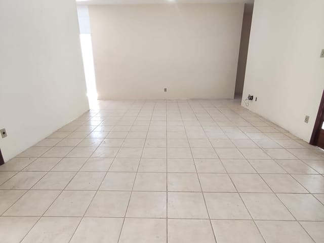 Casa 3 quartos e 3 banheiros, para alugar, no bairro Inácio Barbosa em Aracaju