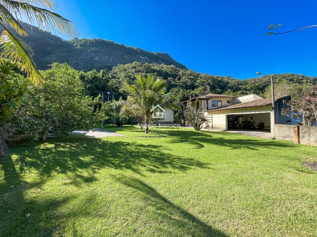Casa com 480m² 2 quartos e 3 banheiros, à venda, no bairro Recanto de Itaipuaçu (Itaipuaçu) em Maricá