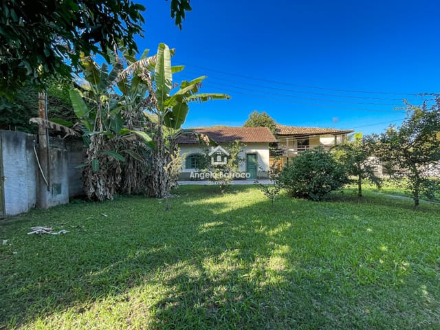 Casa com 480m² 2 quartos e 3 banheiros, à venda, no bairro Recanto de Itaipuaçu (Itaipuaçu) em Maricá