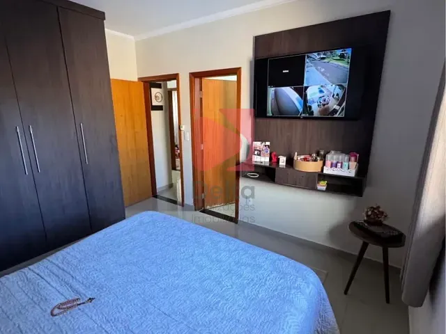 Casa 3 quartos e 2 banheiros, à venda, no bairro Jardim Kanebo em Pirassununga