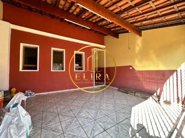 Casa 2 quartos e 3 banheiros, à venda, no bairro Parque das Nações em Americana