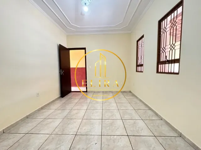 Casa 2 quartos e 3 banheiros, à venda, no bairro Parque das Nações em Americana
