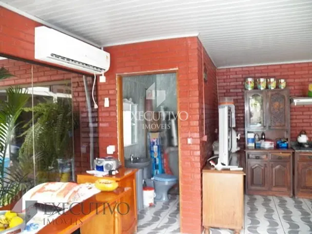 Casa com 1100m² 4 quartos e 5 banheiros, à venda, no bairro Centro em Arroio Do Meio
